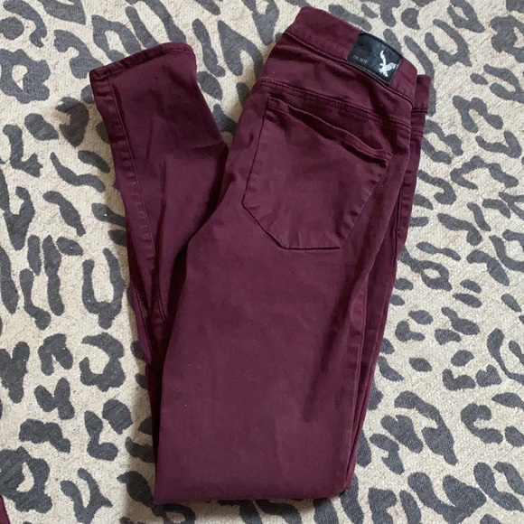Great condition American Eagle jeggings maroon size 0 - Picture 2 of 6